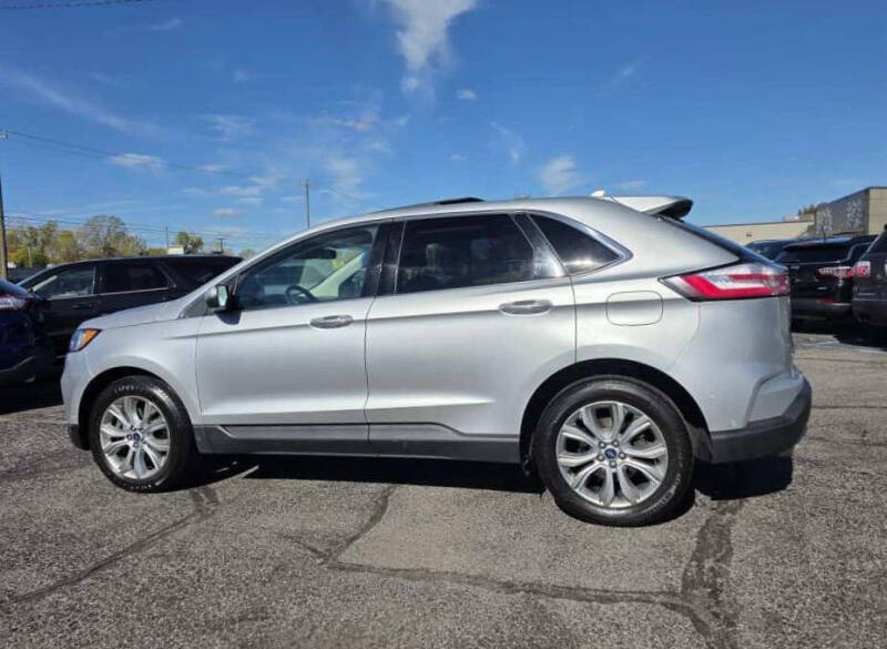 2019 Ford Edge Titanium