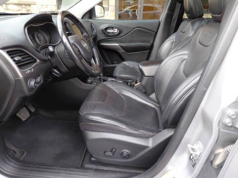 2021 Jeep Cherokee Latitude Lux