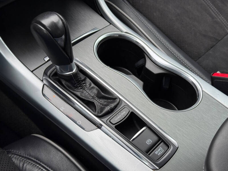 2019 Acura TLX