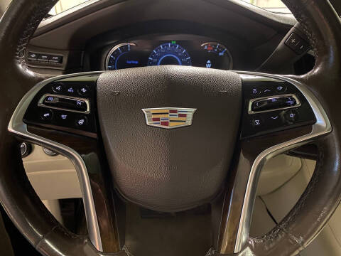 2016 Cadillac Escalade Luxury Collection