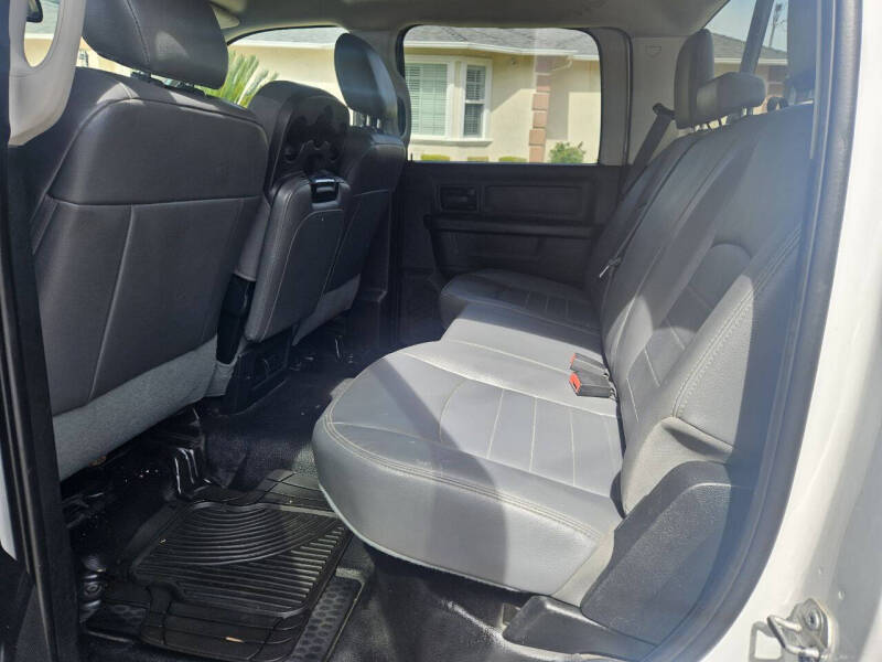 Image 5 of 2016 RAM 2500 Tradesman