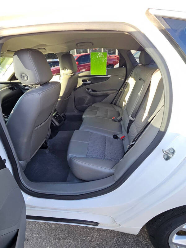 2017 Chevrolet Impala LT