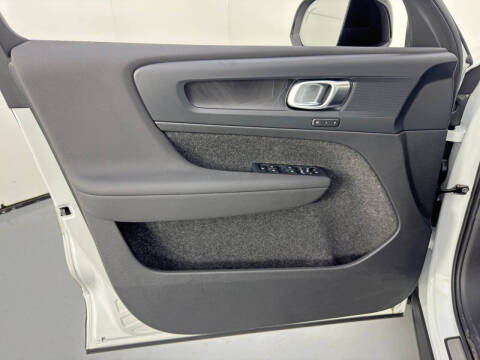 2024 Volvo XC40 Recharge Twin Plus