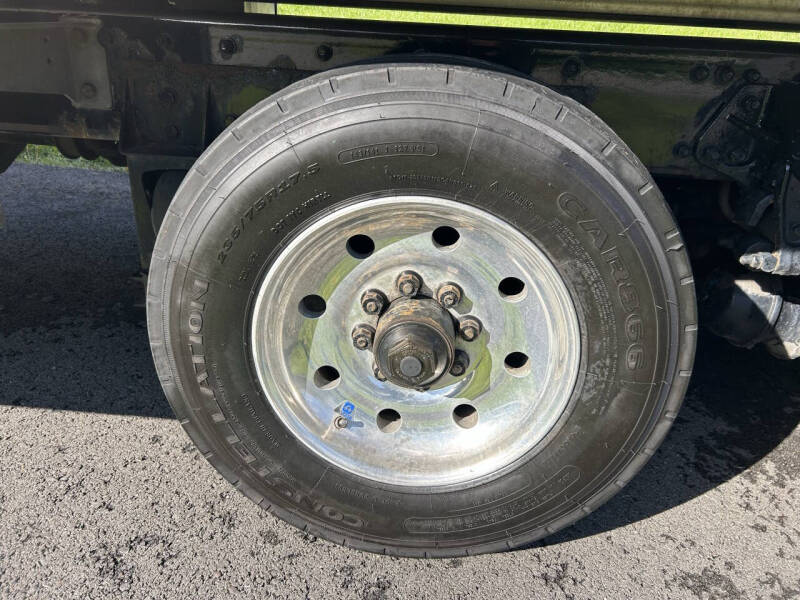 2019 Freightliner Business class M2