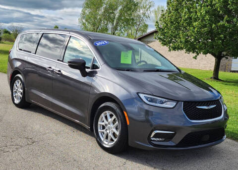 2023 Chrysler Pacifica Touring L