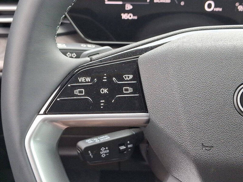 2025 Audi Q5 quattro Premium Plus TFSI