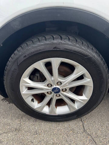 2018 Ford Escape SE