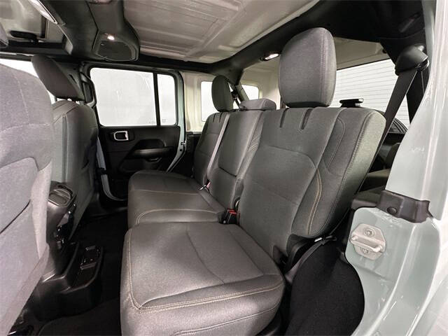 2024 Jeep Wrangler Sahara 4xe