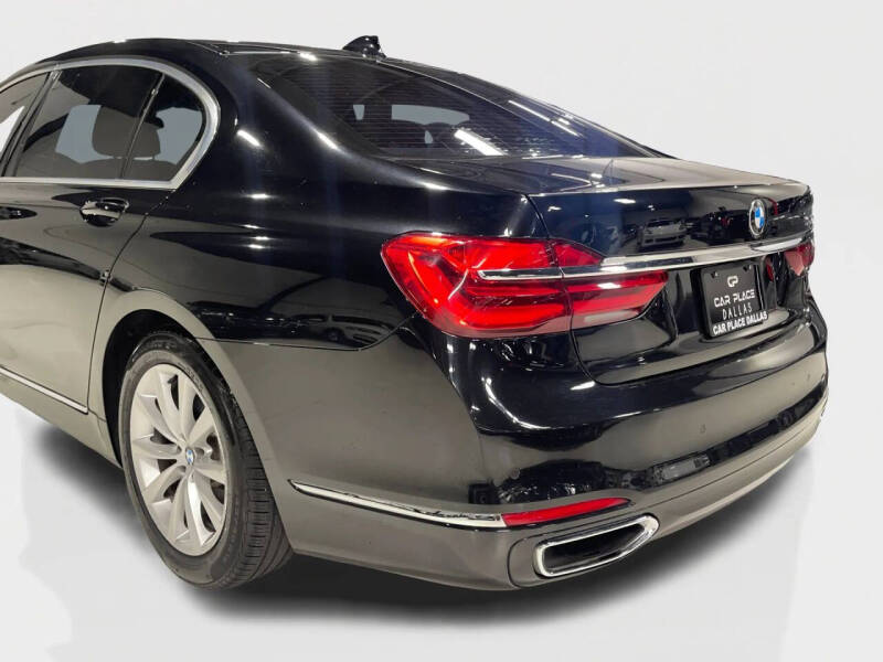 2018 BMW 7 Series 740i