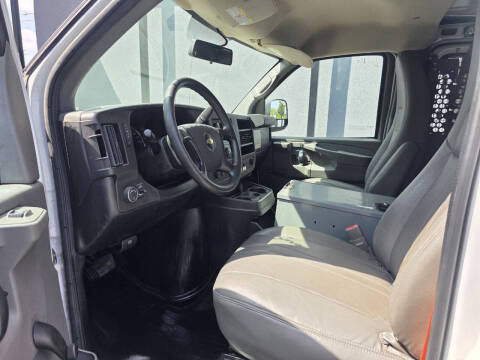 2013 Chevrolet Express 2500