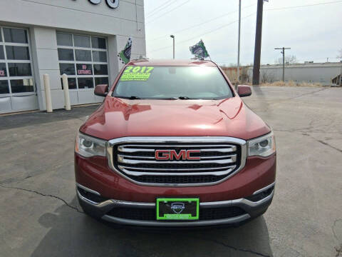 2017 GMC Acadia SLE-2