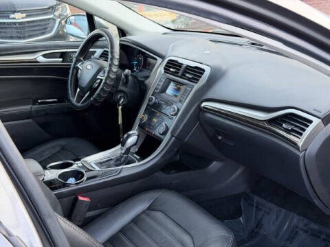 2013 Ford Fusion SE