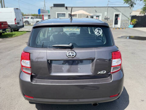 2008 Scion xD