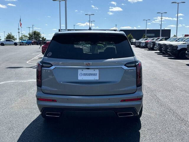 2024 Cadillac XT6 Sport