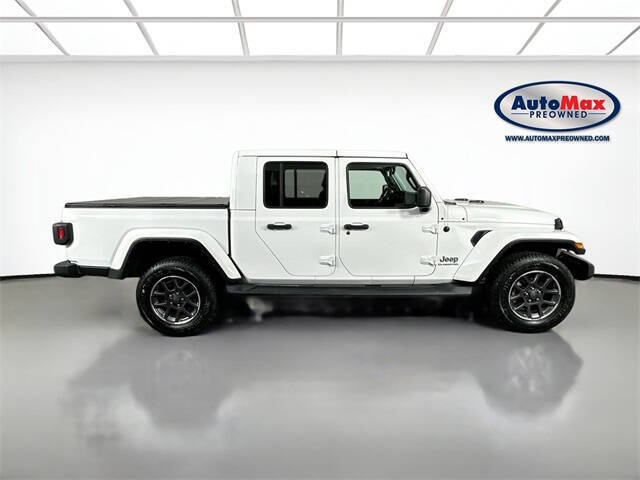 2022 Jeep Gladiator Overland