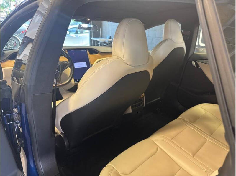 2020 Tesla Model S