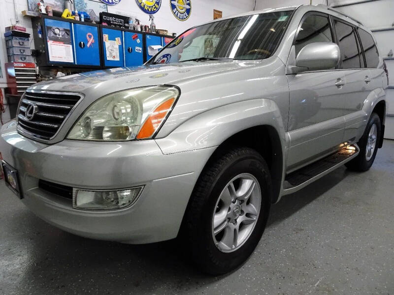 2004 Lexus GX 470 for sale at Great Lakes Classic Cars LLC in Hilton NY