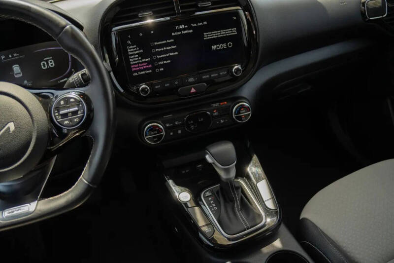 2023 Kia Soul GT-Line