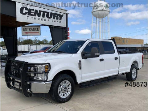 2019 Ford F-250 Super Duty for sale at CENTURY TRUCKS & VANS in Grand Prairie TX