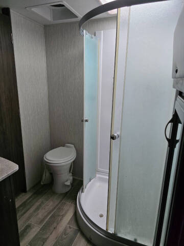 2019 Forest River Arctic Wolf 305 ML6 Orbital With Leveling