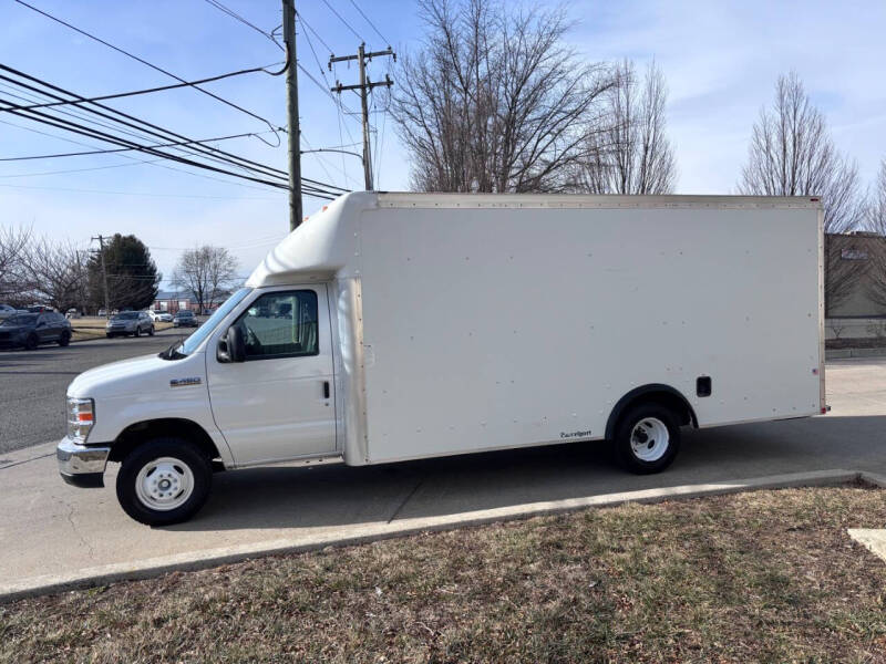 2014 Ford E-Series E-450 SD