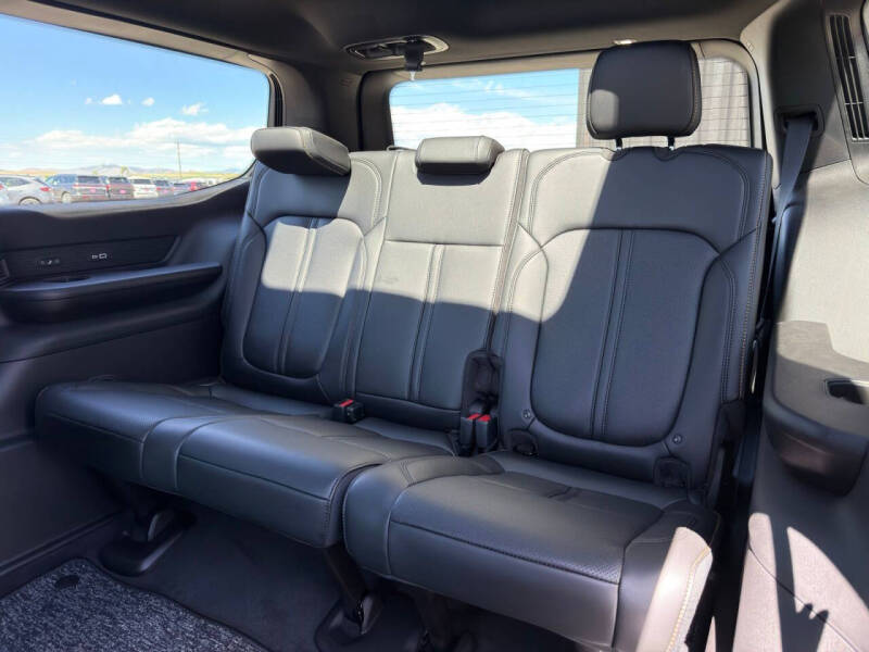 2026 Jeep Grand Wagoneer