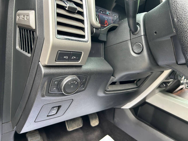 2016 Ford F-150 Lariat