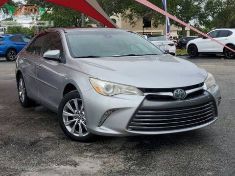 2015 Toyota Camry for sale at GATOR'S IMPORT SUPERSTORE in Melbourne FL