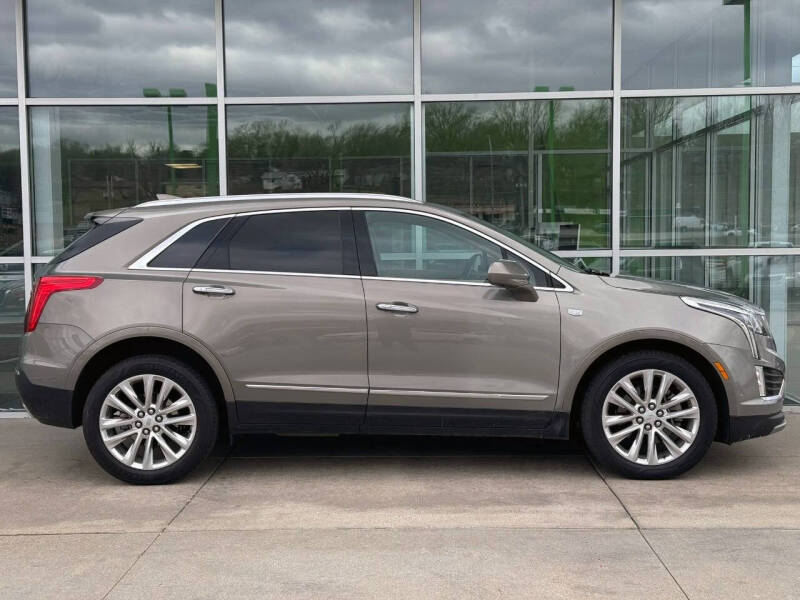 2018 Cadillac XT5 Platinum