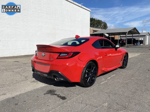 2024 Toyota GR86 Premium