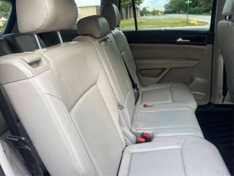 2018 Volkswagen Atlas V6 SE