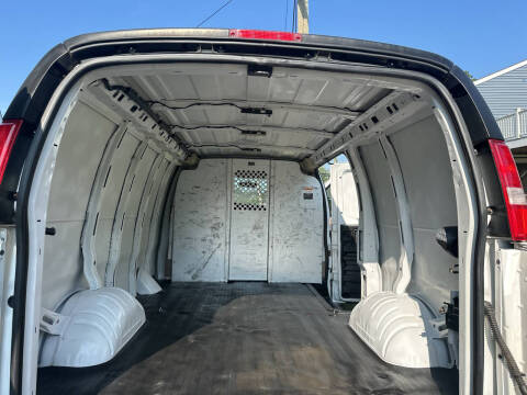 2020 Chevrolet Express 2500