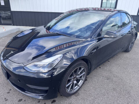 2022 Tesla Model 3 Long Range