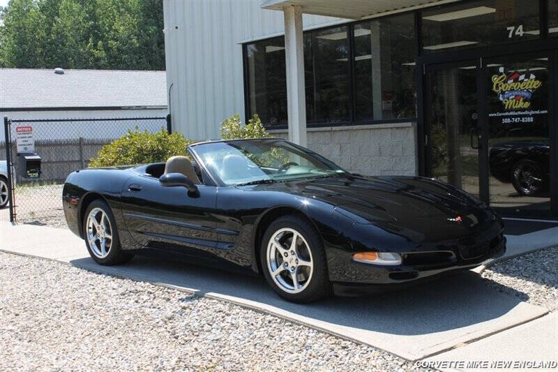 2002 Chevrolet Corvette 3