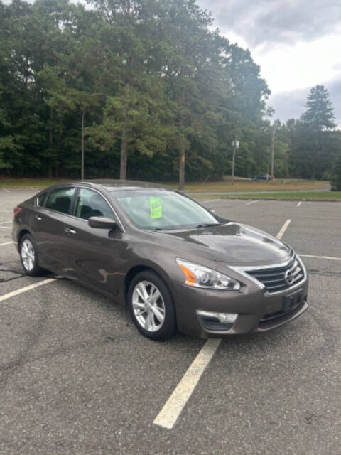 2013 Nissan Altima for sale at Manchester Automotive LLC in Manchester, CT