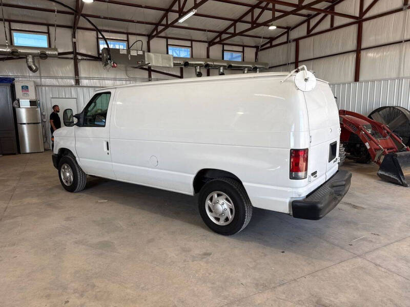 2013 Ford E-Series E-150
