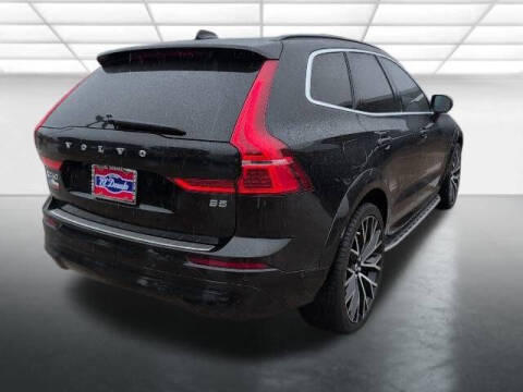 2022 Volvo XC60 B5 Momentum
