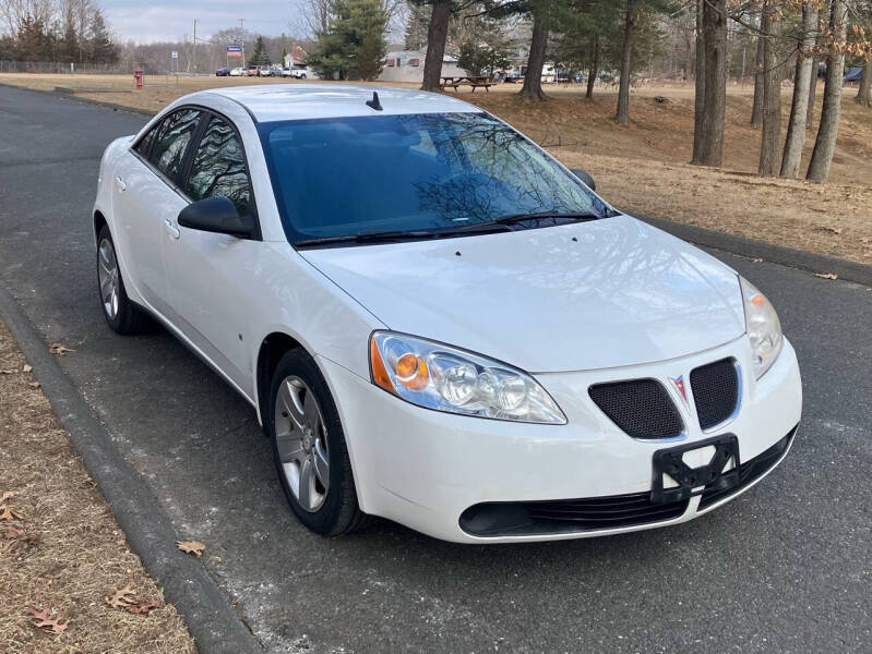 2009 Pontiac G6 for sale at Garden Auto Sales in Feeding Hills MA