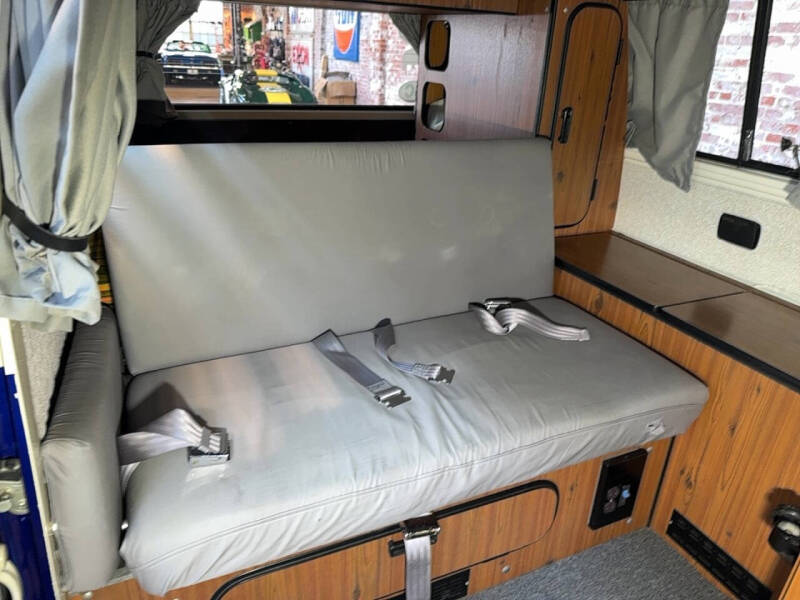 1977 Volkswagen Type 2