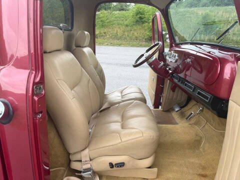 1948 Ford F-1