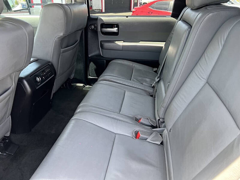 2016 Toyota Sequoia Limited