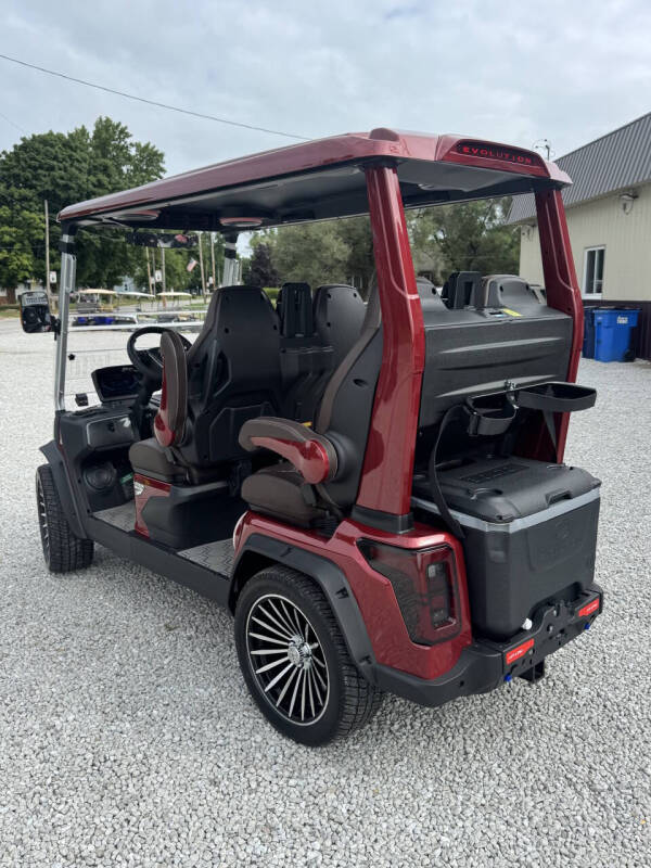 2025 Evolution D-MAX GT4