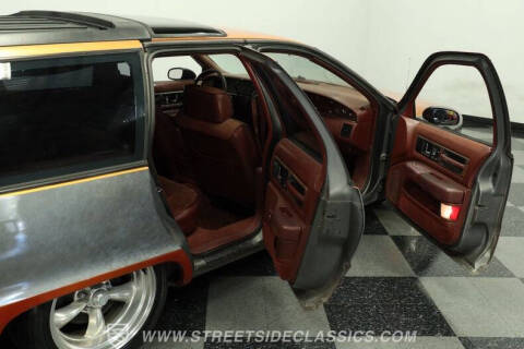 1992 Oldsmobile Custom Cruiser