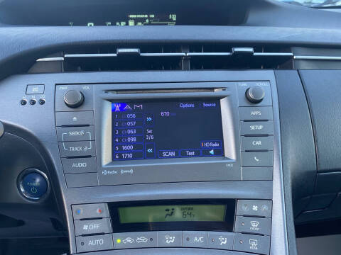 2013 Toyota Prius Two