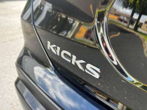 2023 Nissan Kicks SV