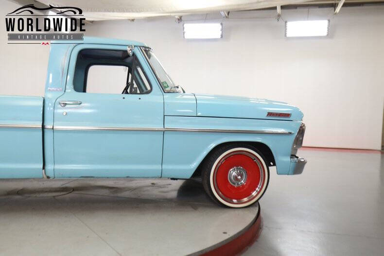 1967 Ford F-100