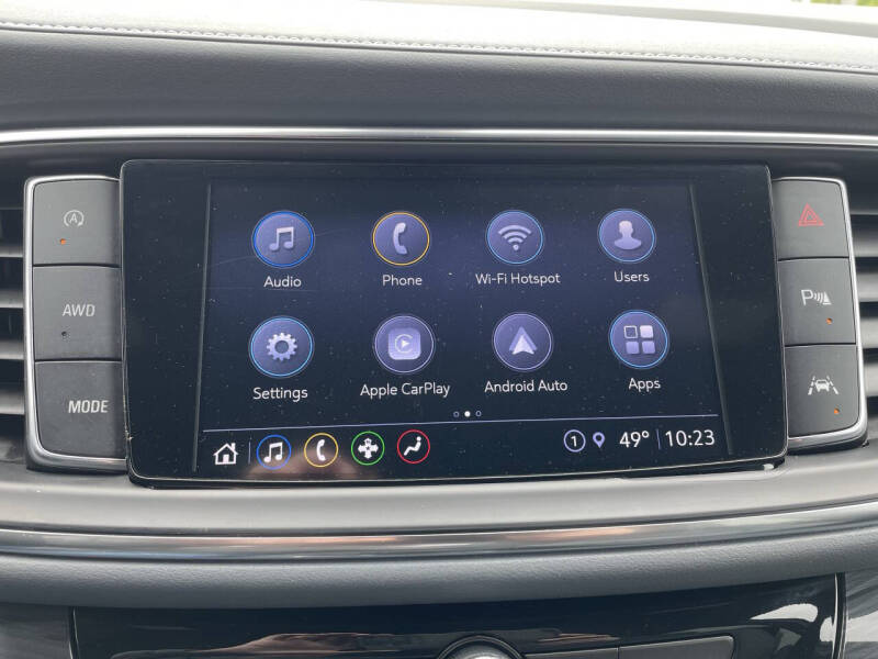 2023 Buick Enclave Essence