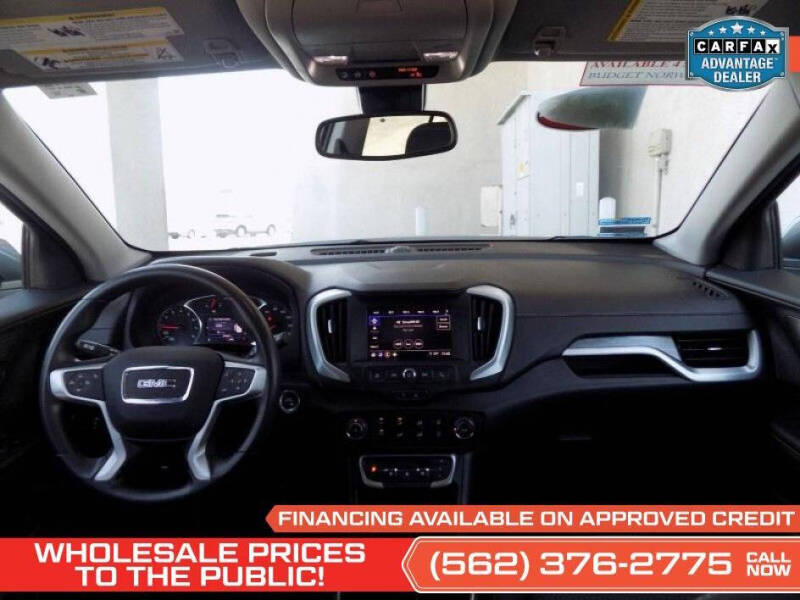 2024 GMC Terrain SLE