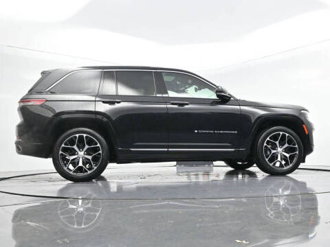 2023 Jeep Grand Cherokee Summit Reserve