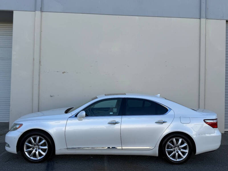 2007 Lexus LS 460